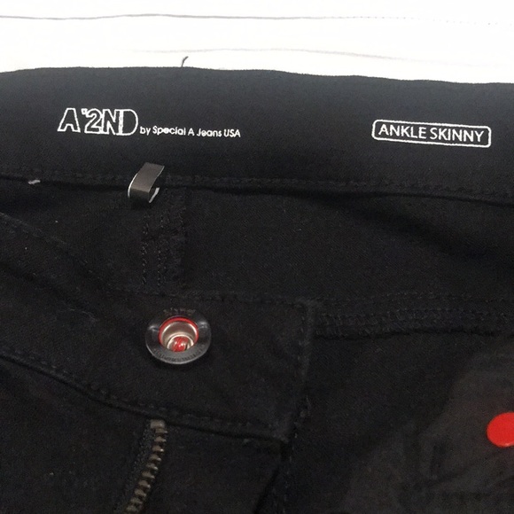 A’2ND Black Destructed Stretch Ankle Skinny 7 - Picture 8 of 16